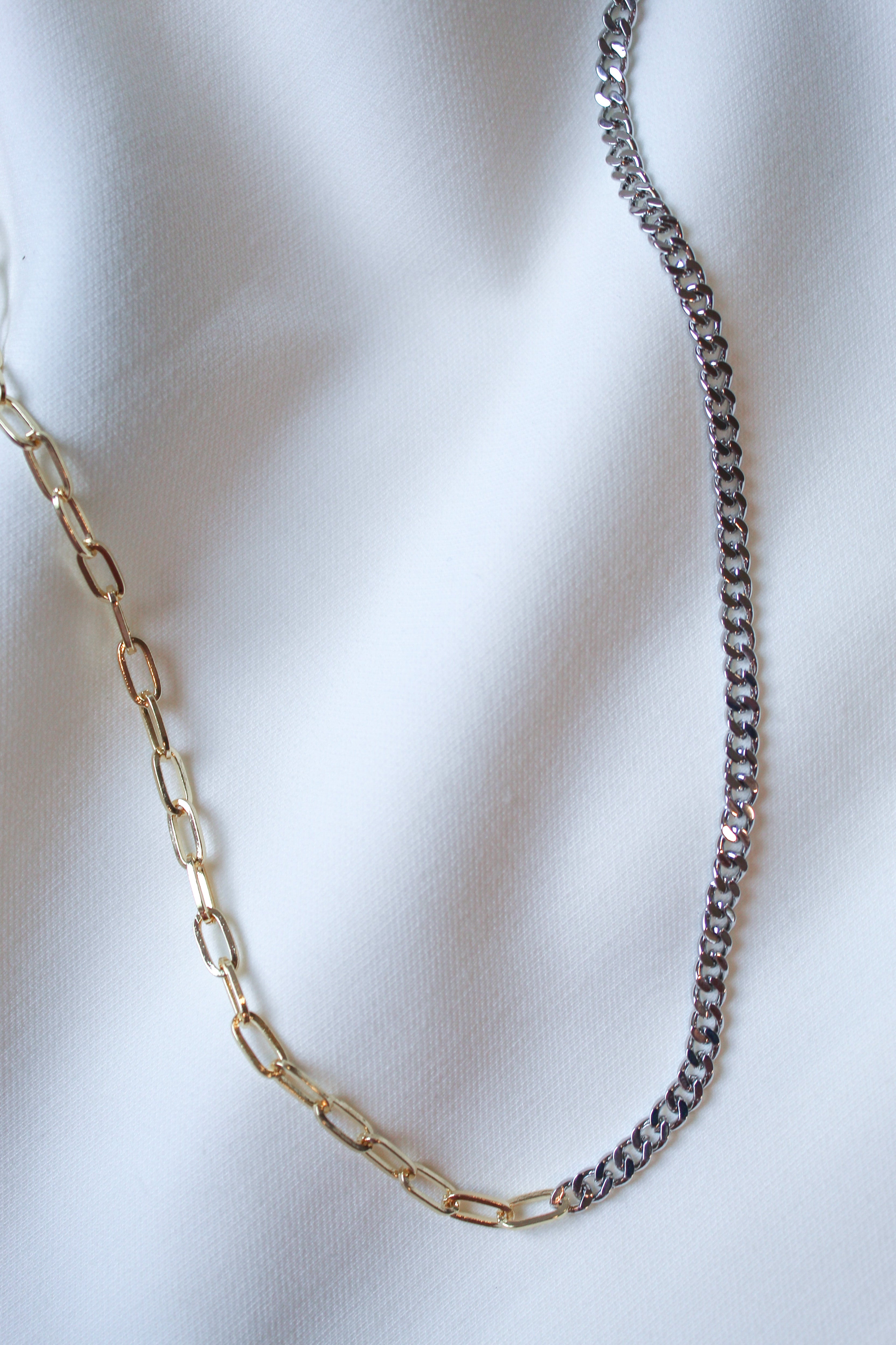 Saxon Chain
